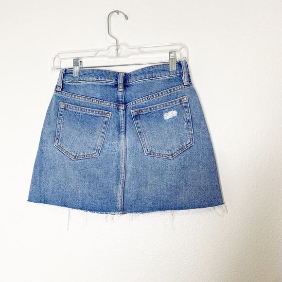 Free People we the free distressed denim mini skirt size 25 - Picture 2 of 9